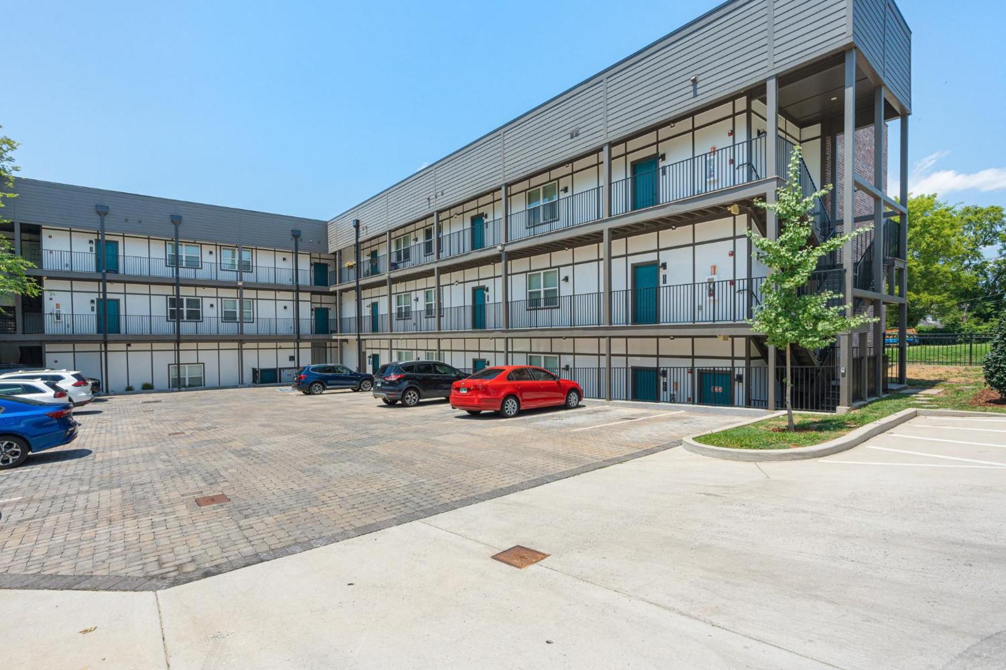 Modern Nashville Condo 5 Beds -3 Miles To Downtown Extérieur photo