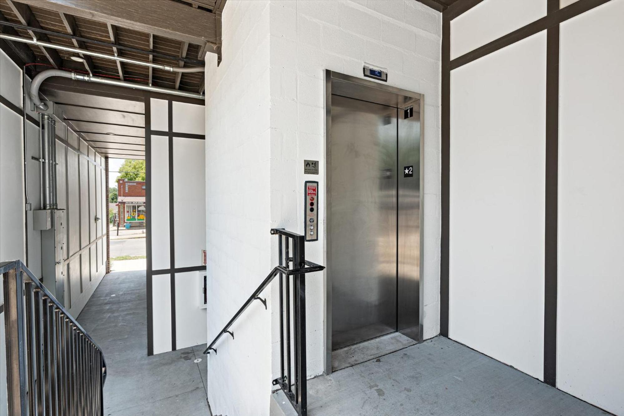Modern Nashville Condo 5 Beds -3 Miles To Downtown Extérieur photo
